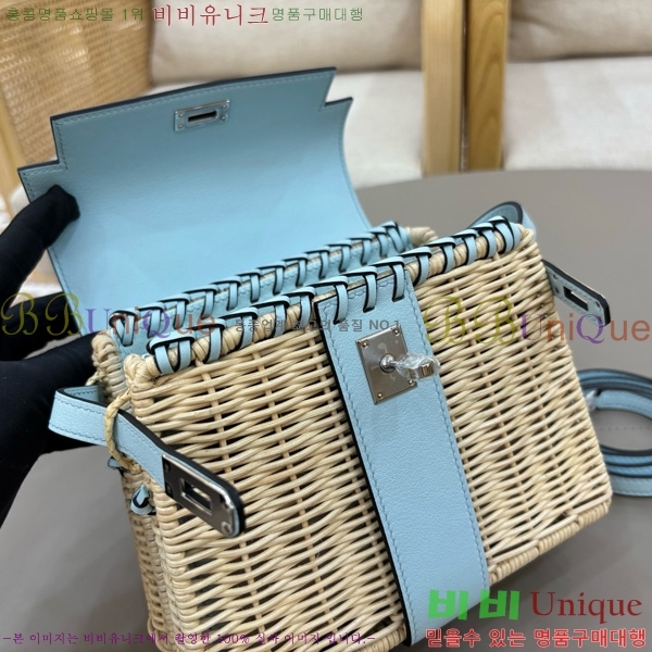 #�����޽� ��ũ�� �̸� 20 H305771-102 (����ǰ)