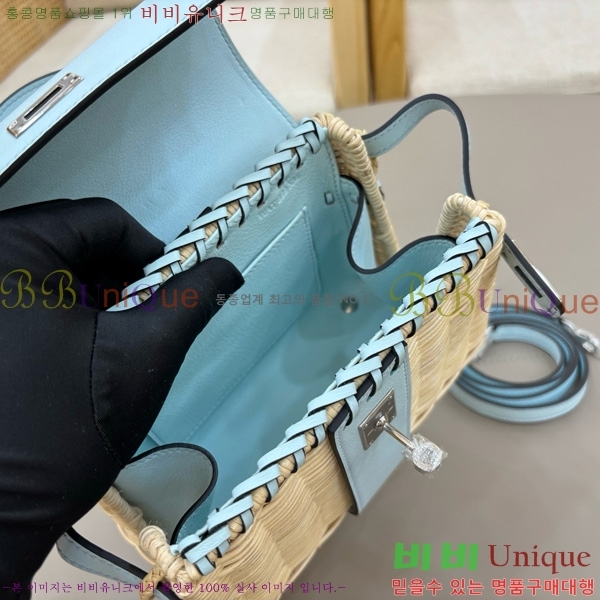 #�����޽� ��ũ�� �̸� 20 H305771-102 (����ǰ)