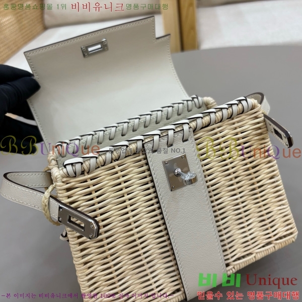 #�����޽� ��ũ�� �̸� 20 H305771-104 (����ǰ)