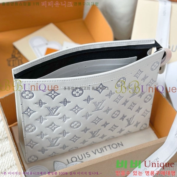 #���̺��� ����Ʈ Ŭ��ġ�� M61692-1004