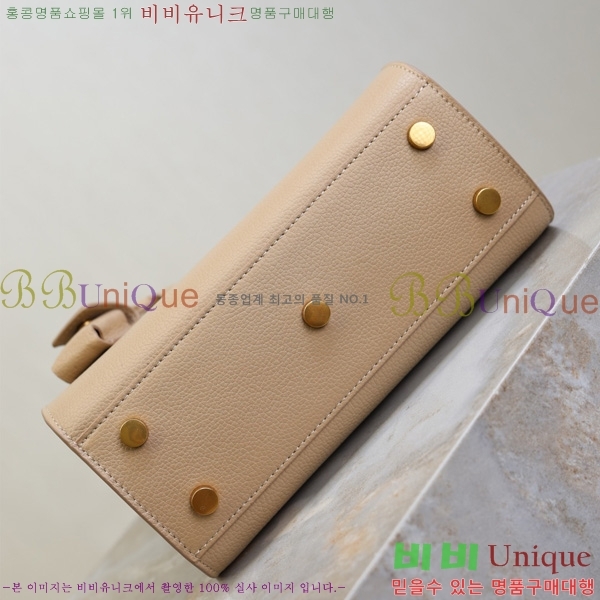 #���ζ� ���� ����긣 �� 717440-303