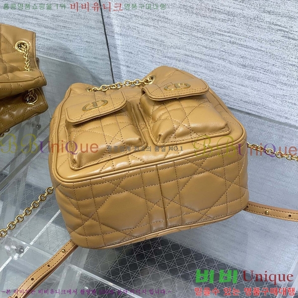 #��� Caro �̵�� ��Ƽĳ�� ü�� ���� M00550-4