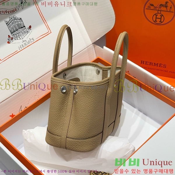 #�����޽� ������Ƽ �̴� 23cm HE886910-102