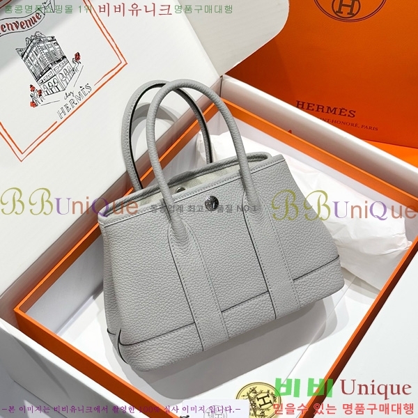 #�����޽� ������Ƽ �̴� 23cm HE886910-106