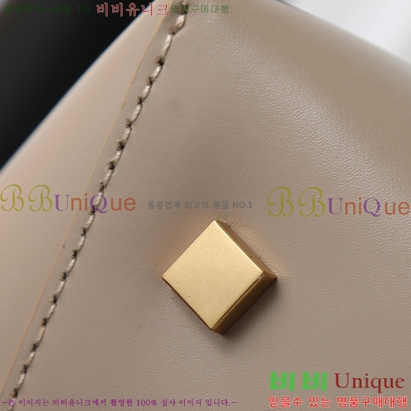 #���ζ� LE37 �̵�� ��Ŷ�� 742828-2005