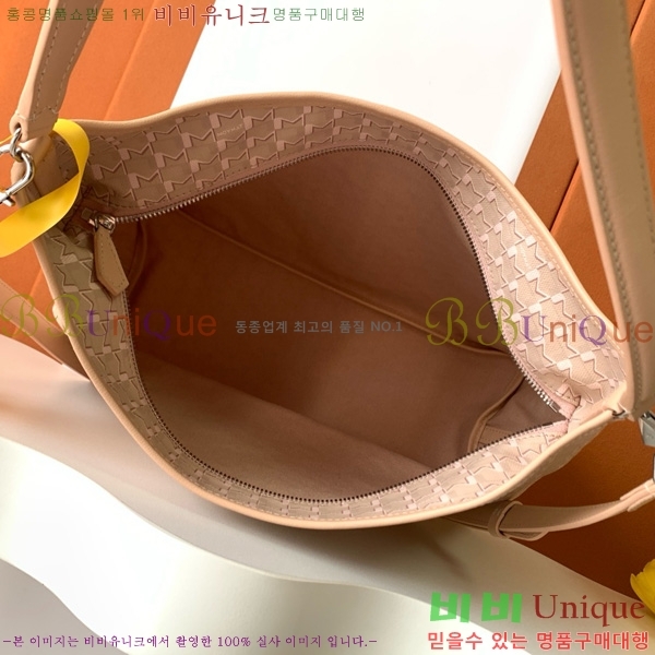 #���̳� ȣ���� M8120-104