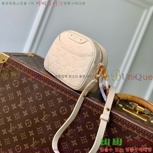 #���̺��� Ÿ�̴� ī�޶� �� ũ�ν� �� M25518-100