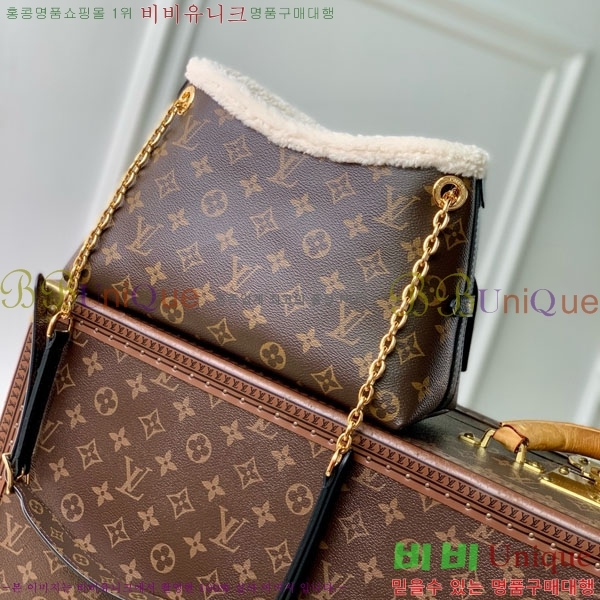 #���̺��� ĳ���� BB M26568-101