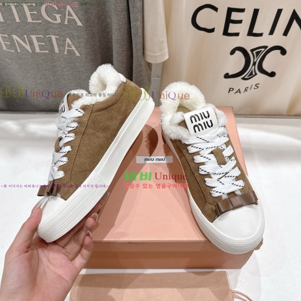 ���� �̿�*�� �þ �� ����Ŀ�� 31MU2510915-2