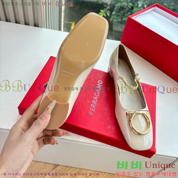 ��󰡸� ������ F78559909-1