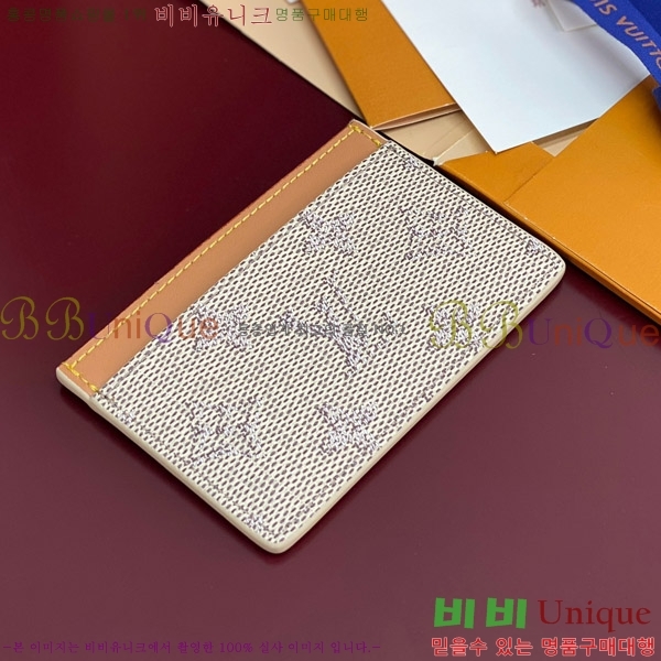 #���̺��� ī�� Ȧ�� M27115-101