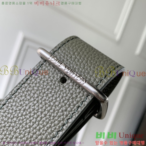 #���̺��� ������ ȣ�� īŰ M26747-101