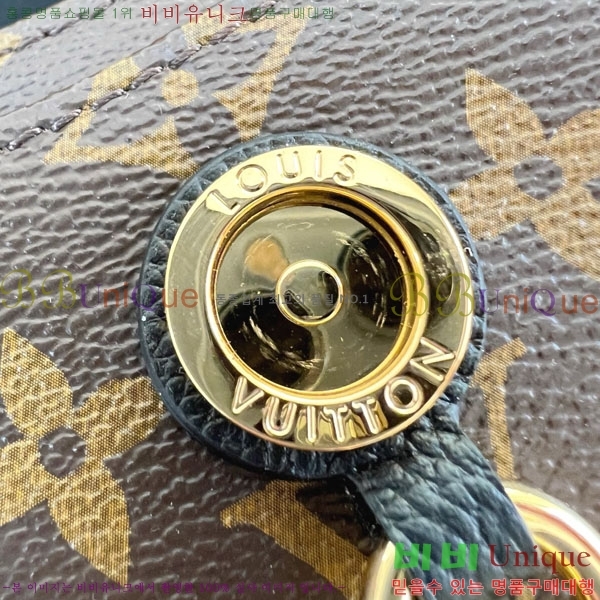 #���̺��� �������� BB ũ�ν��� M26398-101