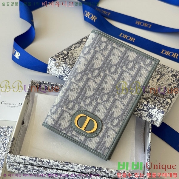 #��� 30 Montaigne ���� ���̽� S2353-404