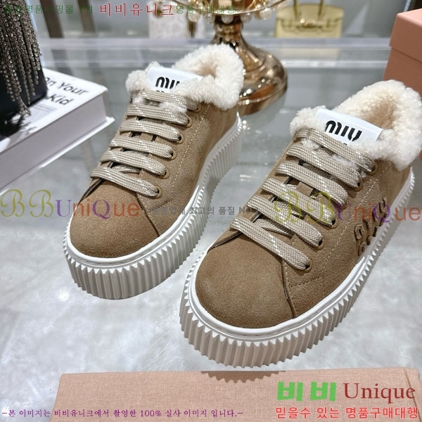 ���� �̿�̿� �þ �� ����Ŀ�� 30MU902302-4
