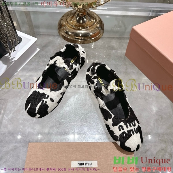 ���� �̿�̿� �÷����� 28MU902304-1