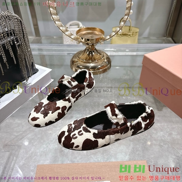 ���� �̿�̿� �÷����� 28MU902304-2