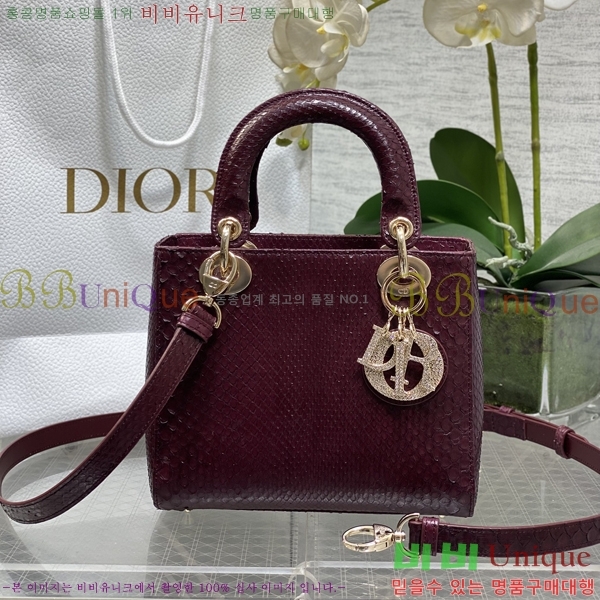 #��� ���̵�� ���� M0531-702