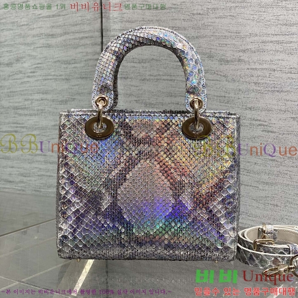 #��� ���̵�� ���� M0531-701