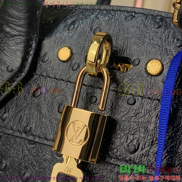 #���̺��� ��Ƽ ��Ƽ�� �̴� ��Ʈ ����� M95846-104
