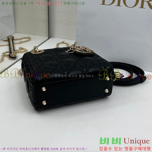 #��� ���� ���̵�� �̴� M0057-104