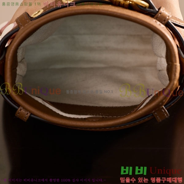 #�̿�̿� ���� �ƹ�ٸ� ��Ʈ�� �Ŀ�ġ 5NR461-702