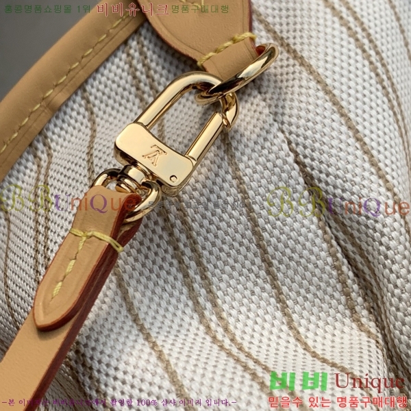 #���̺��� ĳ���� MM M27948-101