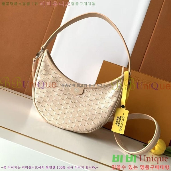 #���̳� ȣ���� M8219-8