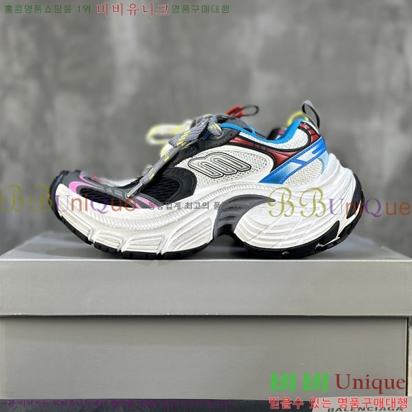 �߷��þư� 6XL Ʈ���̳� ����Ŀ�� BLA3568901-2