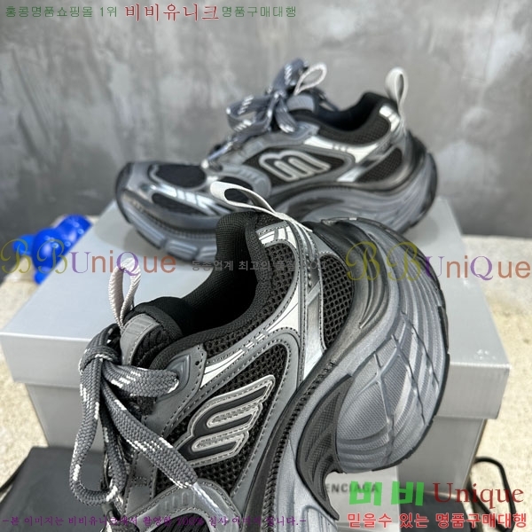 �߷��þư� 6XL Ʈ���̳� ����Ŀ�� BLA3568901-4