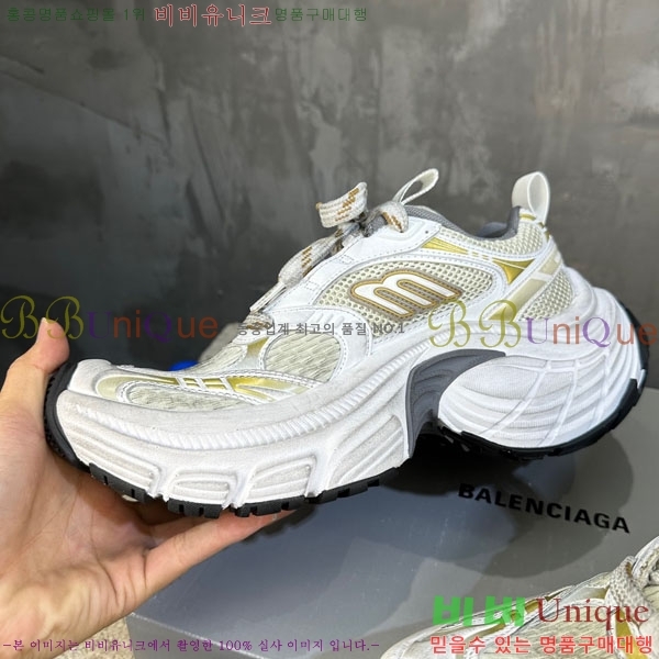 �߷��þư� 6XL Ʈ���̳� ����Ŀ�� BLA3568901-5