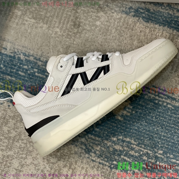 ���� ��**�� ����Ŀ�� M329745-5