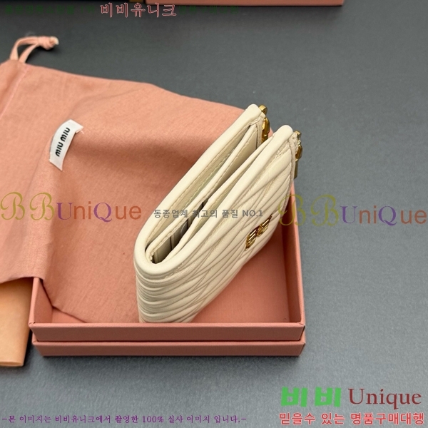 #�̿�̿� ���׶�� ������ 5MV017-202