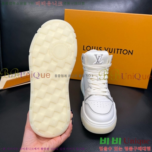 ���̺��� ����ž ����Ŀ�� LV617709-2