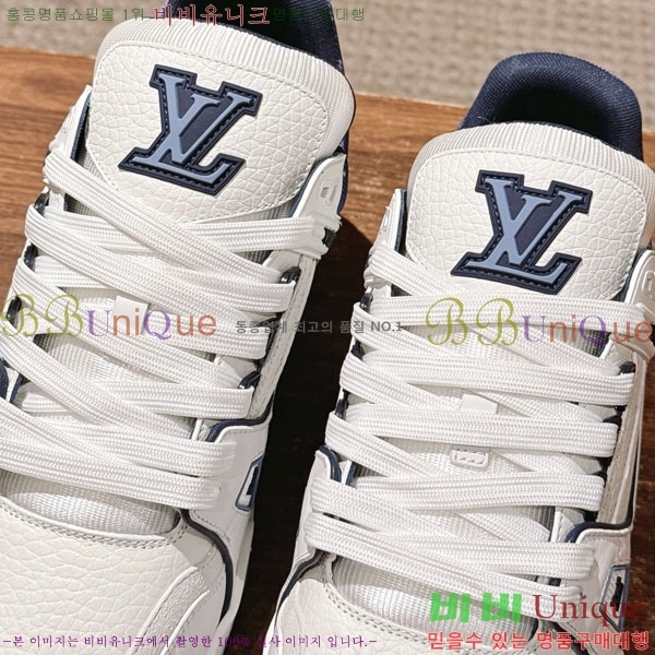 �������� LV Ʈ���̳� ����Ŀ�� LV511801-8