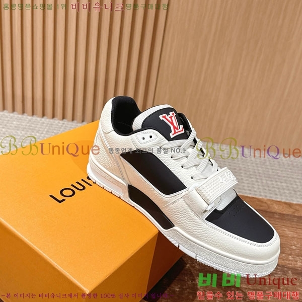 �������� LV Ʈ���̳� ����Ŀ�� LV511802-12