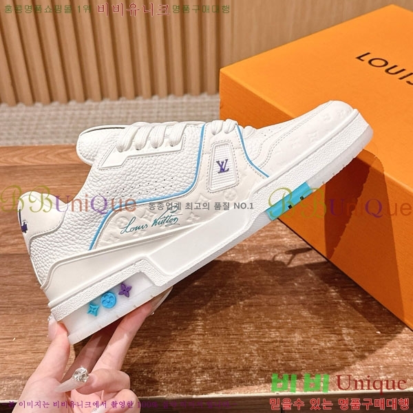 �������� LV Ʈ���̳� ����Ŀ�� LV5116602-5