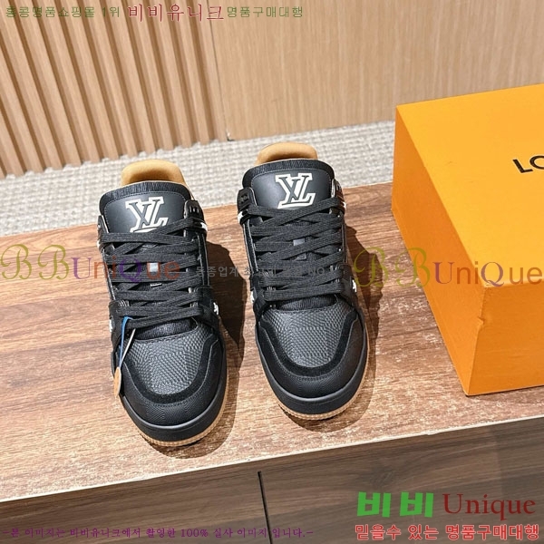 �������� LV Ʈ���̳� ����Ŀ�� LV5116602-11