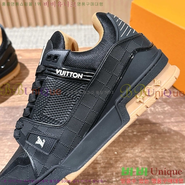 �������� LV Ʈ���̳� ����Ŀ�� LV5116602-11