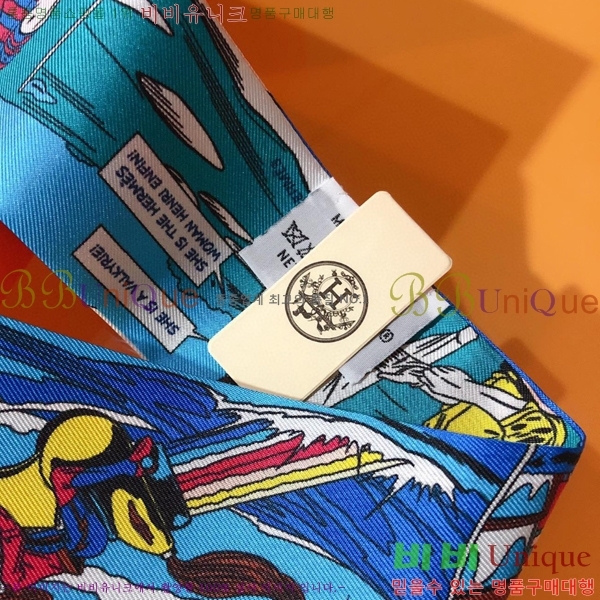����*�� Ʈ���� HE215556-3