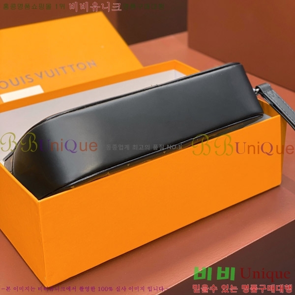 #���̺��� ī���� Ŭ��ġ M42838-101