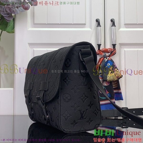 #���̺��� ũ�������� �޽��� M28324-101
