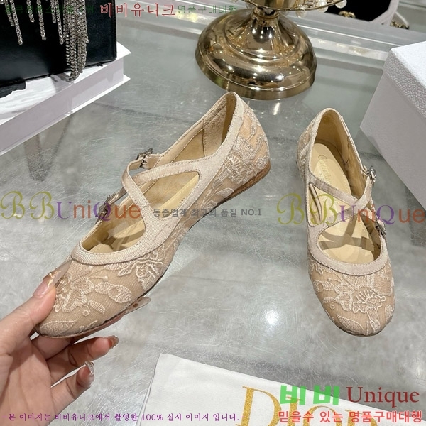 ���� ��� �÷����� 30DR571300-2