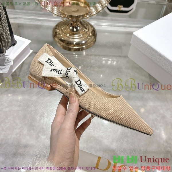 ���� ��� �÷����� 28DR571310-2
