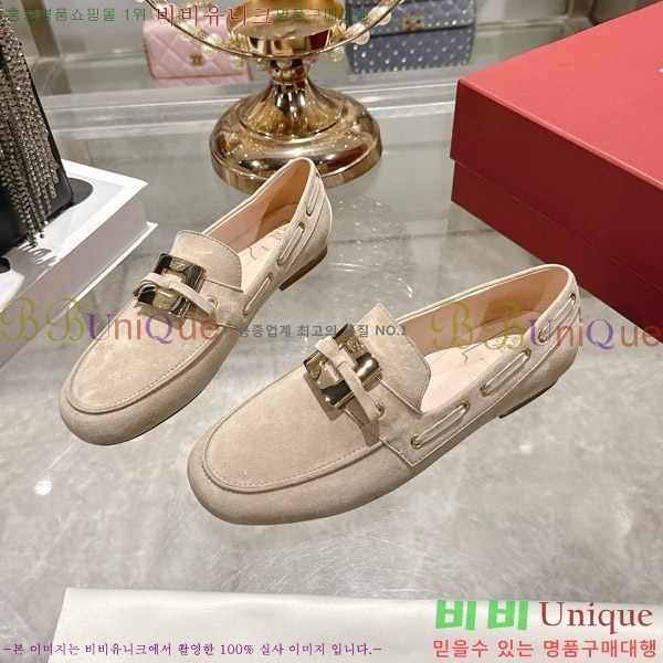 ������� ���� 32RV725802-2