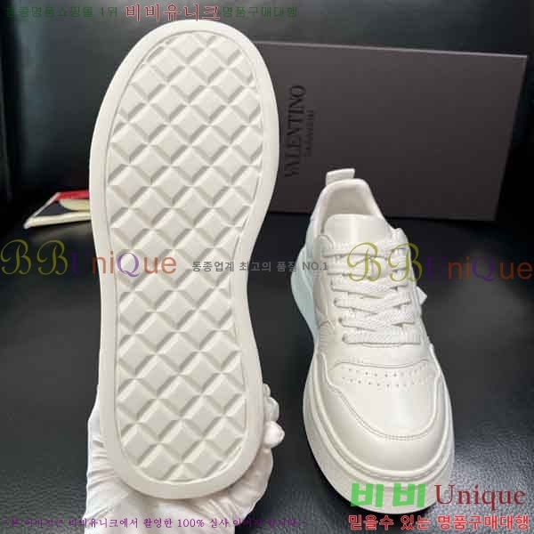 ���� �߷�Ƽ�� ����Ŀ�� V55041112-1