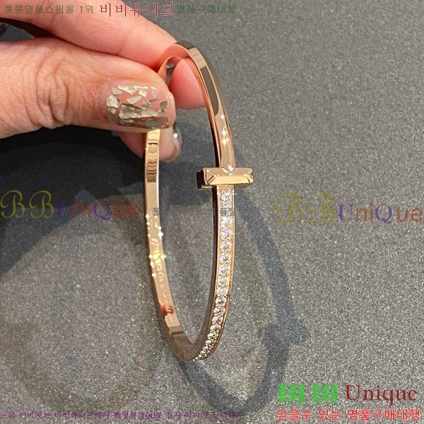 �������� Ƽ�Ĵ� ���� CA32340234-3