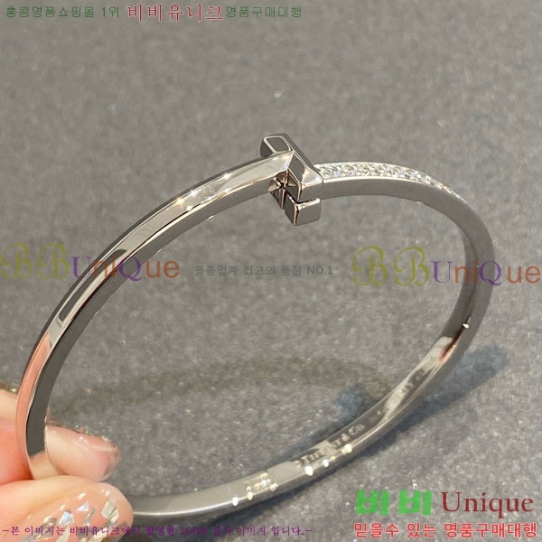 �������� Ƽ�Ĵ� ���� CA32340234-3