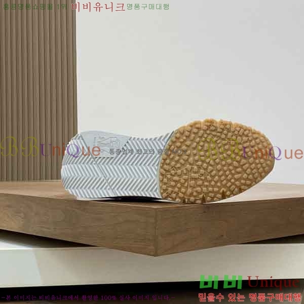 ���� ���ڷ� ��ġ�ڸ� ����Ŀ�� BC377336-2