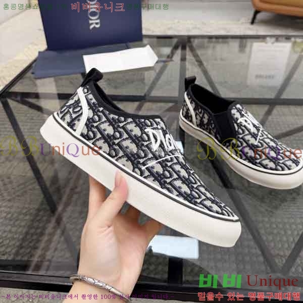 ���� ��* ������ DR990652